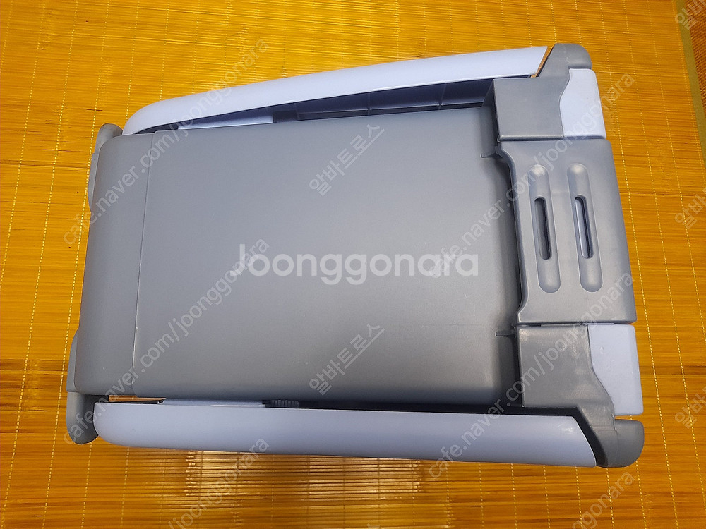(팝니다) 테이블 아이스박스(25리터) - 2만원--6