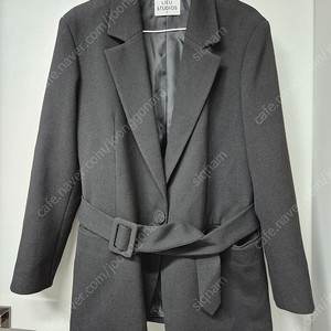 LIEU studios 리우 스튜디오 벨티트 숏코트 자켓