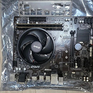 Ryzen 2400g +gigabyte a320m-s2h +8gx2개 램
