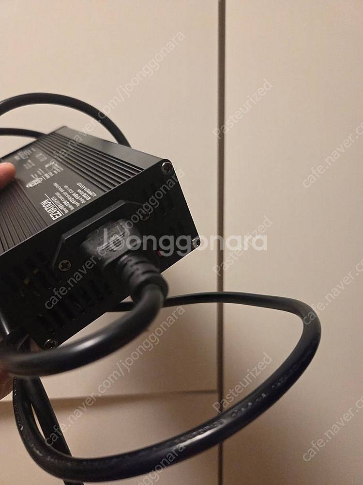 이지베이션 타우러스ES 60V 5A 급속충전기--8