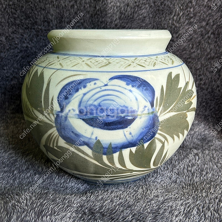 옛날 우리나라 빈티지 목단 도자기 장식품 팝니다--0