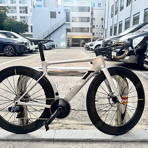 3T 스트라다 디스크 레드 이탭 완차 팝니다