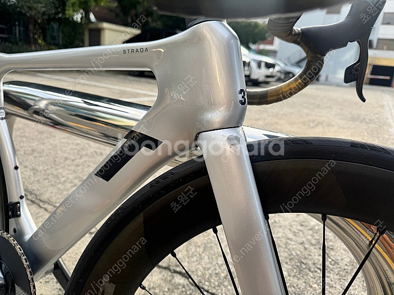 3T 스트라다 디스크 레드 이탭 완차 팝니다--4