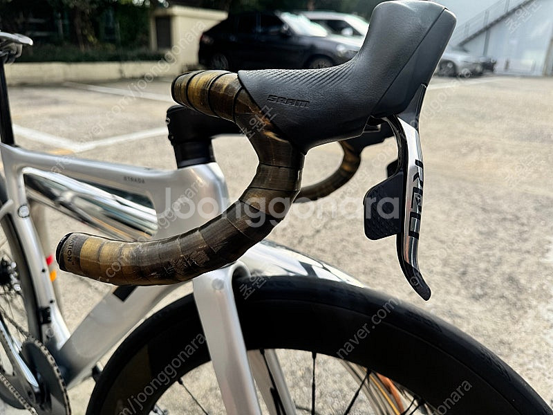 3T 스트라다 디스크 레드 이탭 완차 팝니다--5