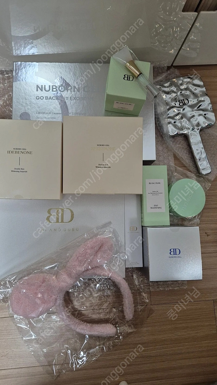 블랑두부 고백키트 이데베논 블랑파워앰플 양태반크림 란제리쿠션 동키크림 비비선크림 모공로션 허니마스크 오아시스패드 이미지