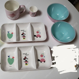 다이소 디즈니 접시 볼빵빵 친구들 토끼 컵 마리 소주잔 투톤 그릇 디즈니 미니마우스 멜라민