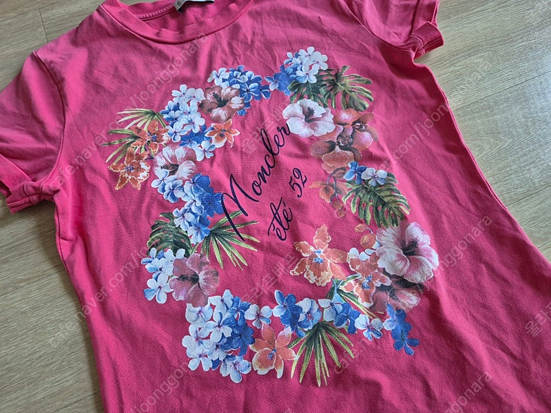 몽클레어 키즈 여아 반팔티 (정품) 사이즈 12 이미지