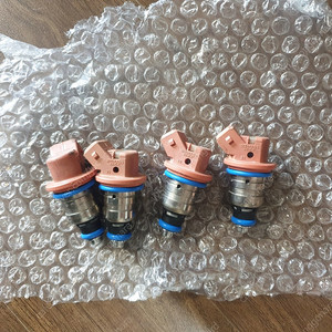 YF/LF쏘나타/K5/올 뉴카렌스/sm5 LPG LPI인젝터 판매합니다.