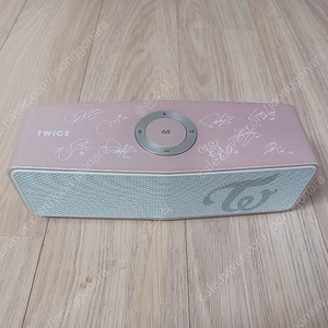LG 트와이스 블루투스 스피커 8만원