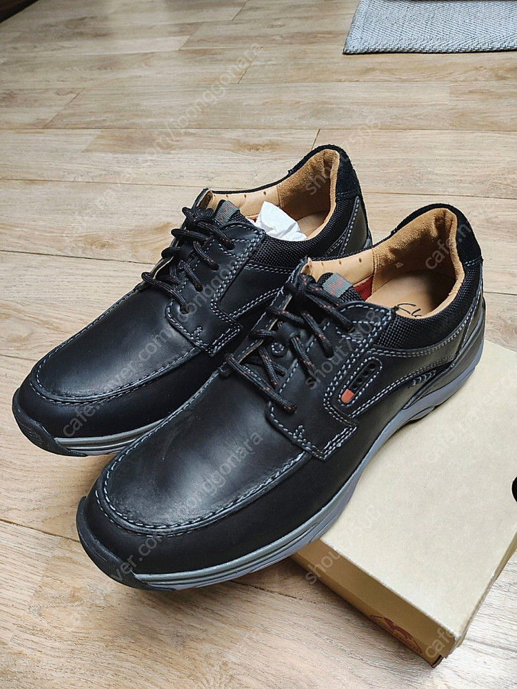 클락스 남성 워킹화 액티브에어 UK 8.5(운동화 기준 275)새제품~--2