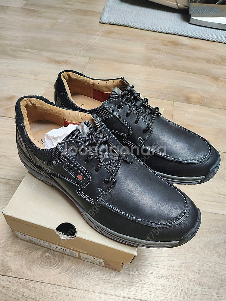 클락스 남성 워킹화 액티브에어 UK 8.5(운동화 기준 275)새제품~--3