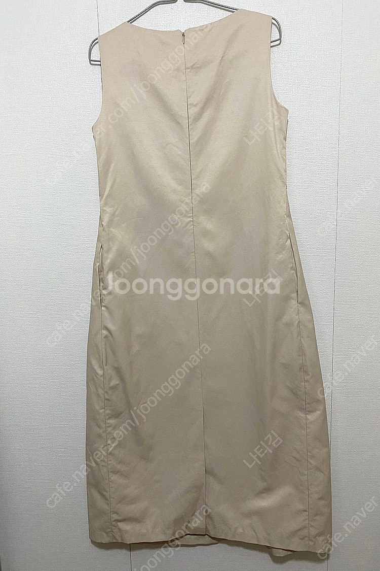 에핑글러 커브드 실루엣 원피스--5