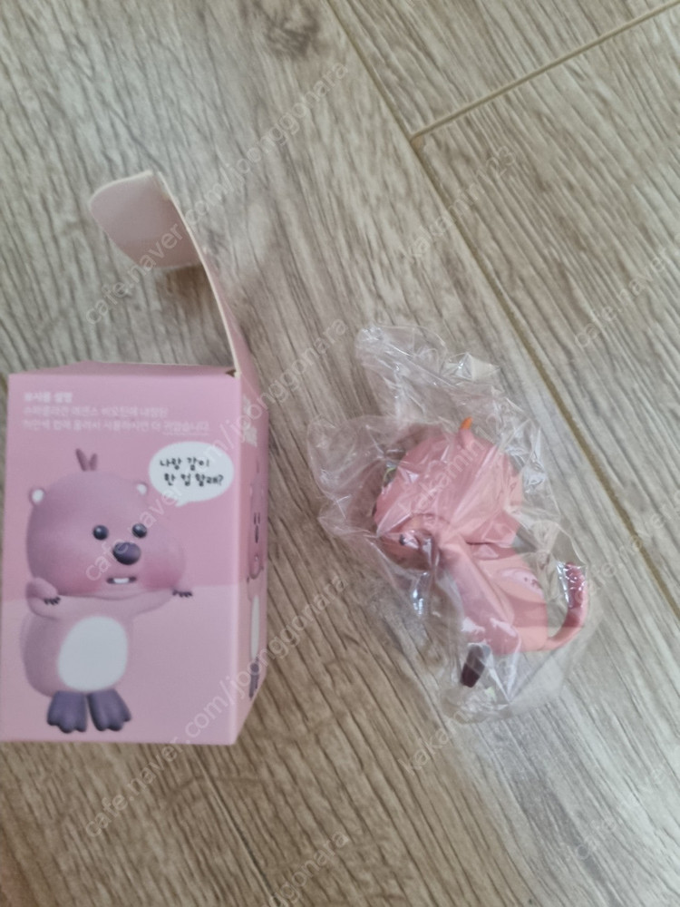 잔망루피 벚꽃시즌 팝업스토어 한정판 인형 & 파우치 키링 / 크리스마스 한정판 인형 이미지