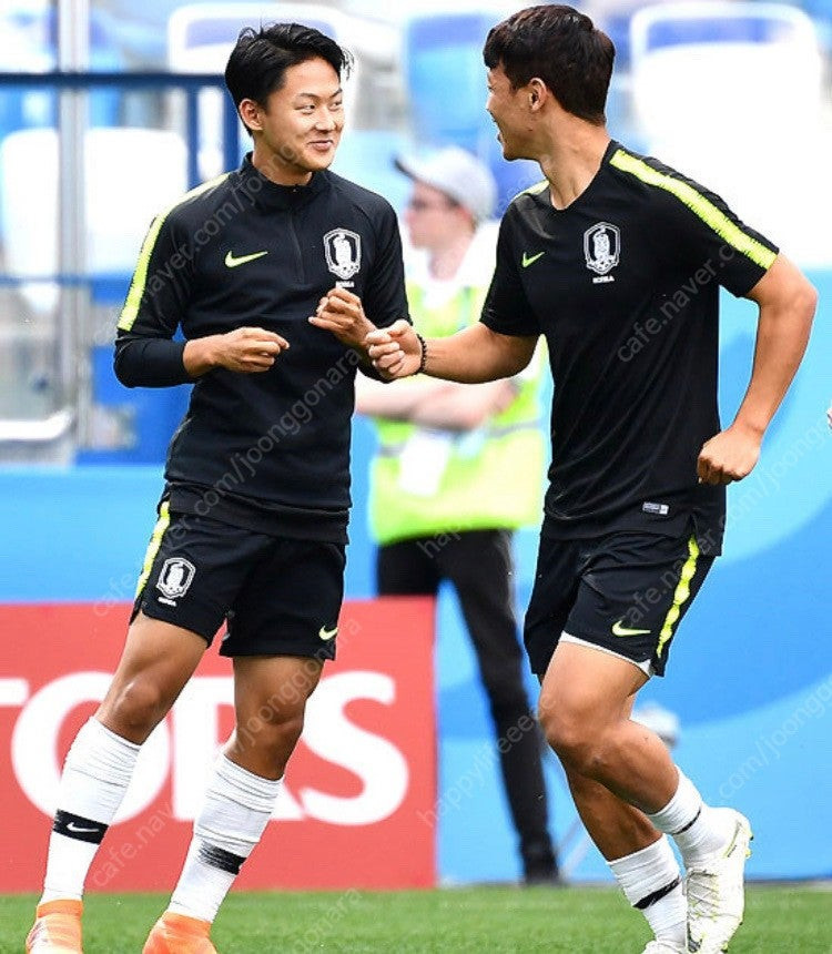 18-20 대한민국 축구 국가대표 선수지급용 국대 트레이닝 반바지 쇼트 이미지