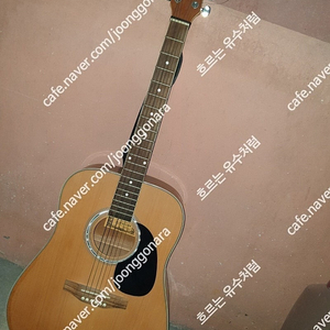 노웰 통기타 중고 중국제조 ( 4만원 택배시 1만원 추가 ).