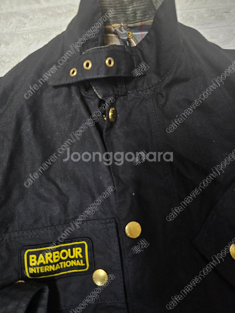 바버 인터네셔널 a7 왁스 자켓 판매합니다--1