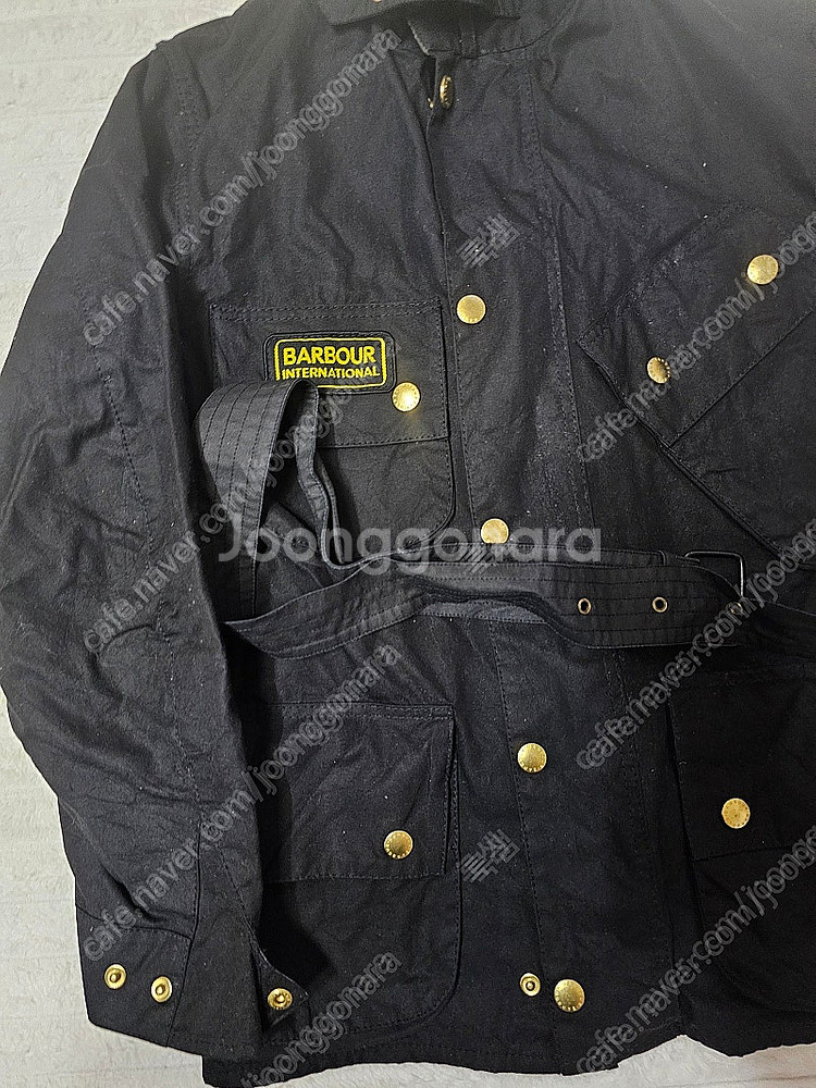 바버 인터네셔널 a7 왁스 자켓 판매합니다--3