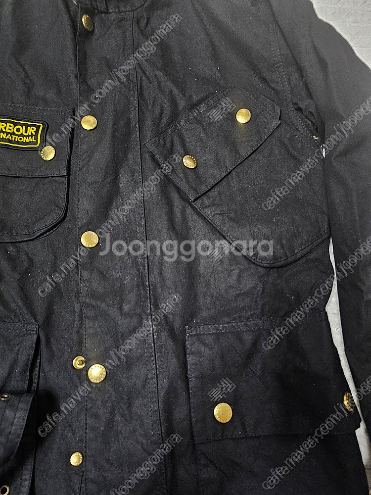 바버 인터네셔널 a7 왁스 자켓 판매합니다--4