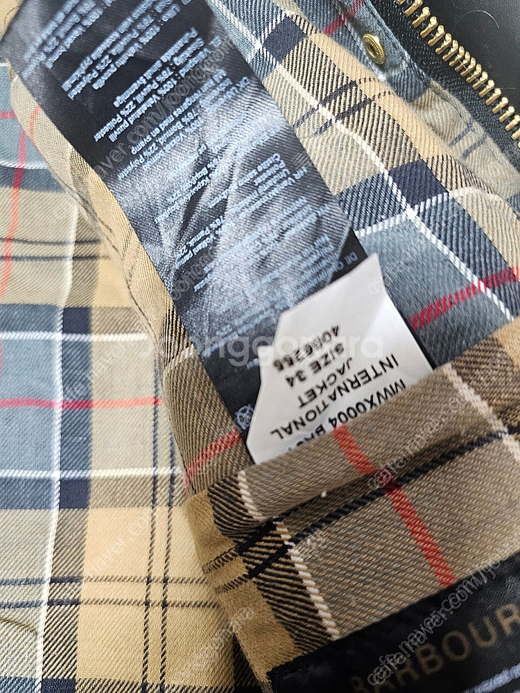 바버 인터네셔널 a7 왁스 자켓 판매합니다--6