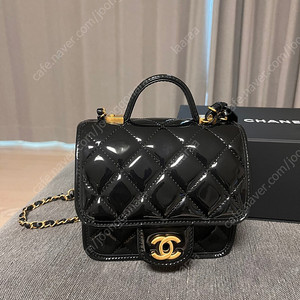 샤넬 스쿨메모리 페이던트 시즌백 예쁘고 실용적