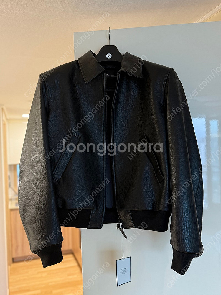 (퓨에르옴므) CV 슈렁큰 레더 블루종(BLACK) 판...--4