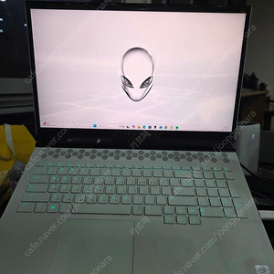 최고급 게이밍노트북 에일리언웨어 M17 R3 A004KR (SSD 1TB)