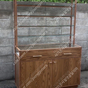 조명 원목 진열장 안경 선글라스 악세사리 등등 쇼케이스 진열장 새상품