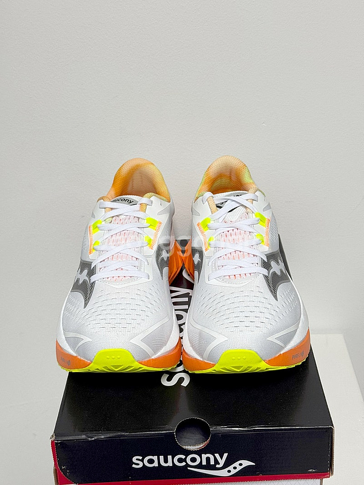 써코니 엔돌핀 스피드4 화이트필 280--1