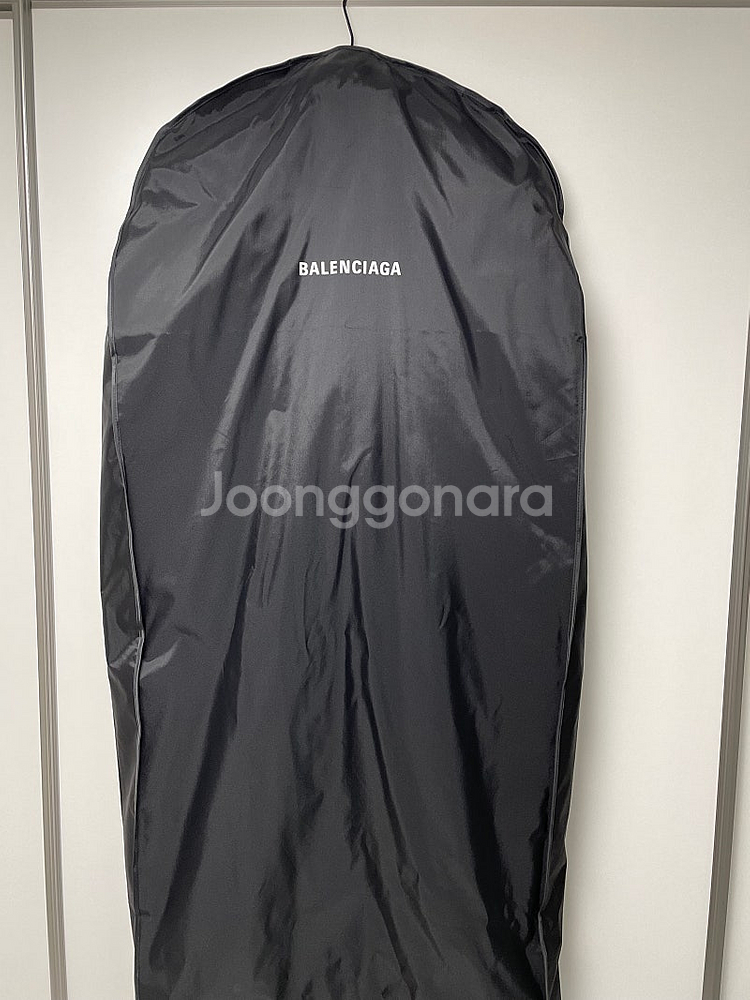 정품 20ss 발렌시아가 슬리브 로고 체크코트 새상품 79만원 판매.--7