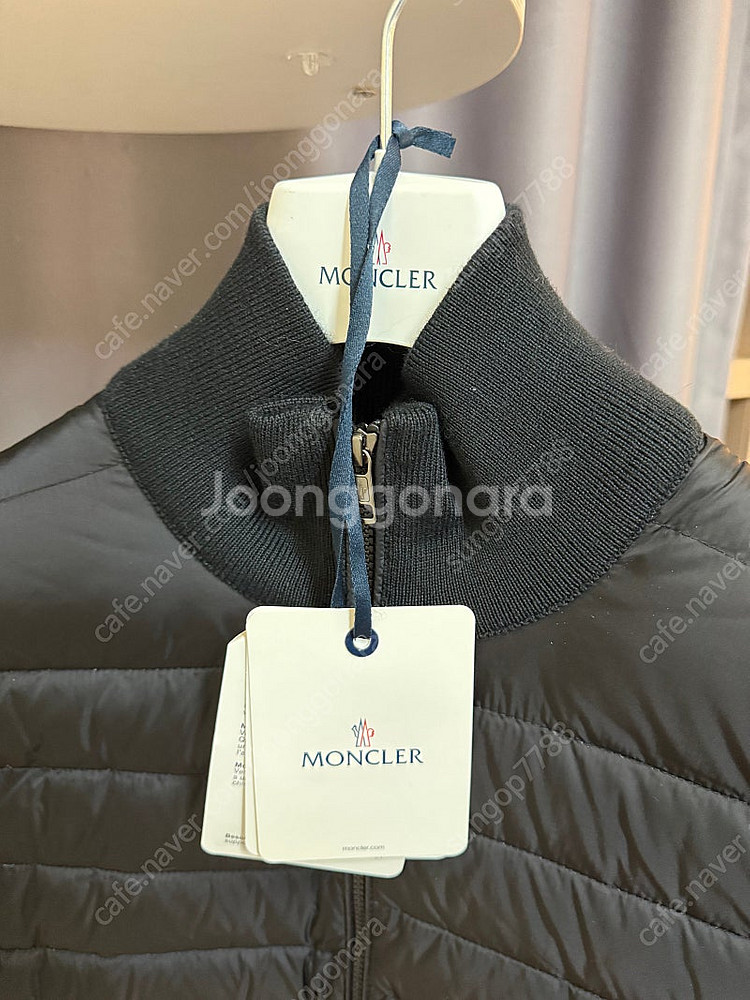 몽클레어 니트집업 [L]--2