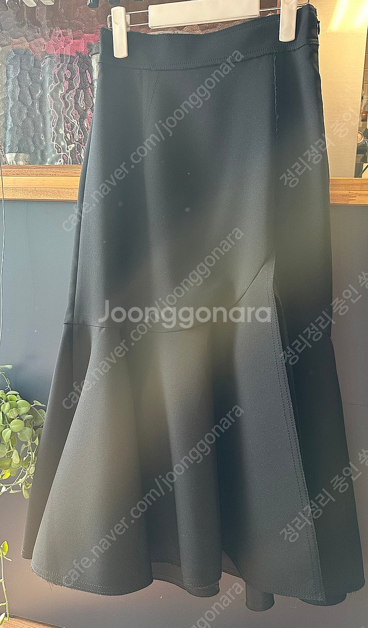 럭키슈에뜨 스커트 블랙 스몰--0