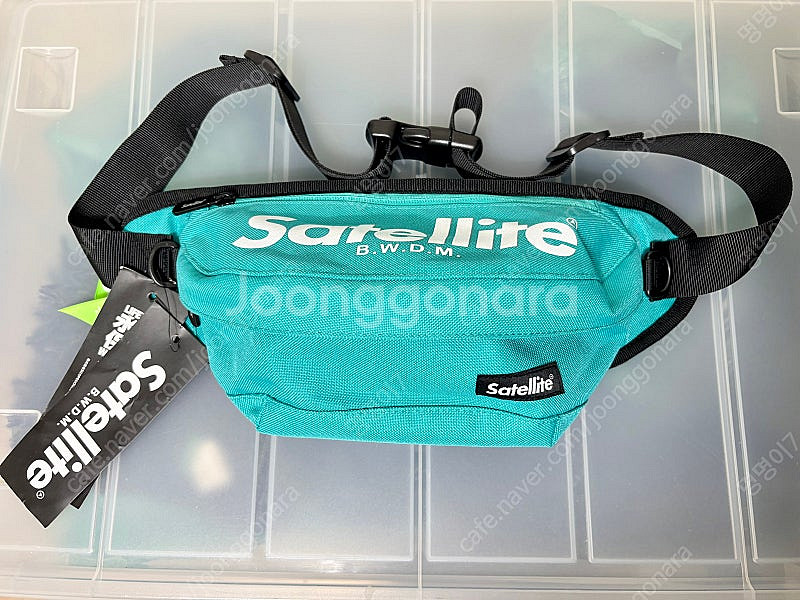 일본 Satellite 가방 힙색 웨이스트백 새제품 새털라이트--0