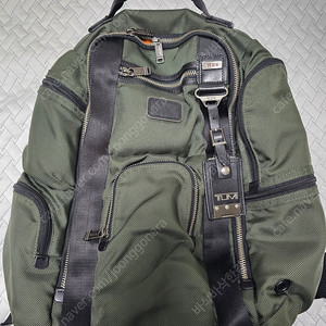 투미(TUMI) 킹스빌 카키 백팩