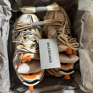 발렌시아가 트랙 37 235 240 화이트 오렌지