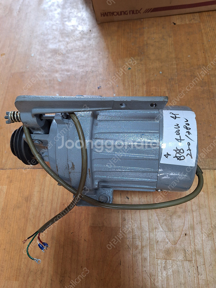 공업용 클러치모터 삼상 220V/380V용 3대--1