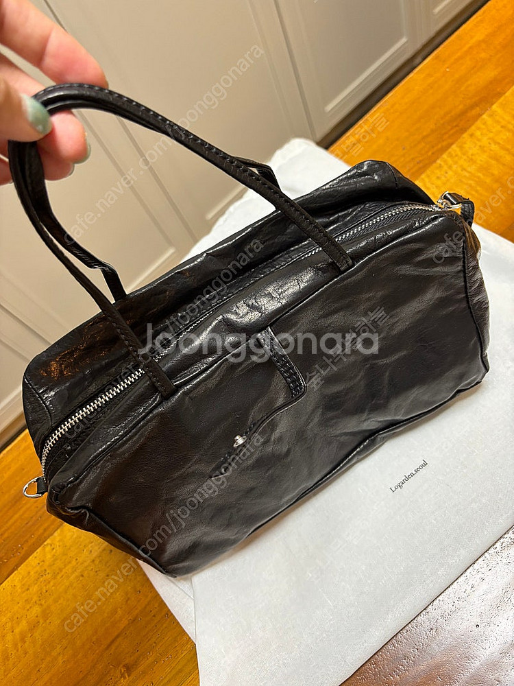 프루 송아지가죽 에디터토트백(새제품)--1