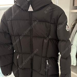 몽클레어 패딩