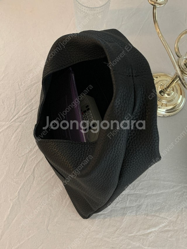 (새상품) 봉긋 삼각김밥 bag 블랙 택포--1