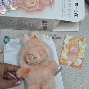 팝마트 라부부 하이라이트 행복 + 옷판매