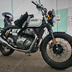인터셉터650