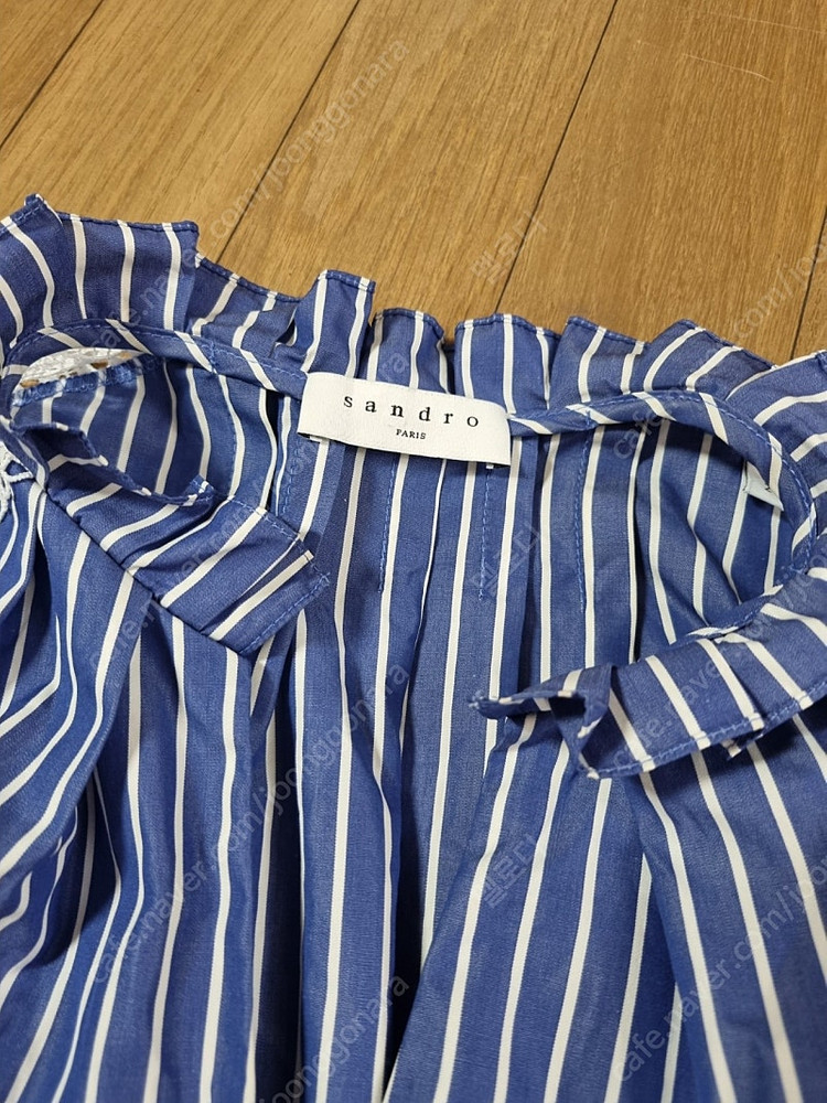 산드로 레이스블라우스 이미지