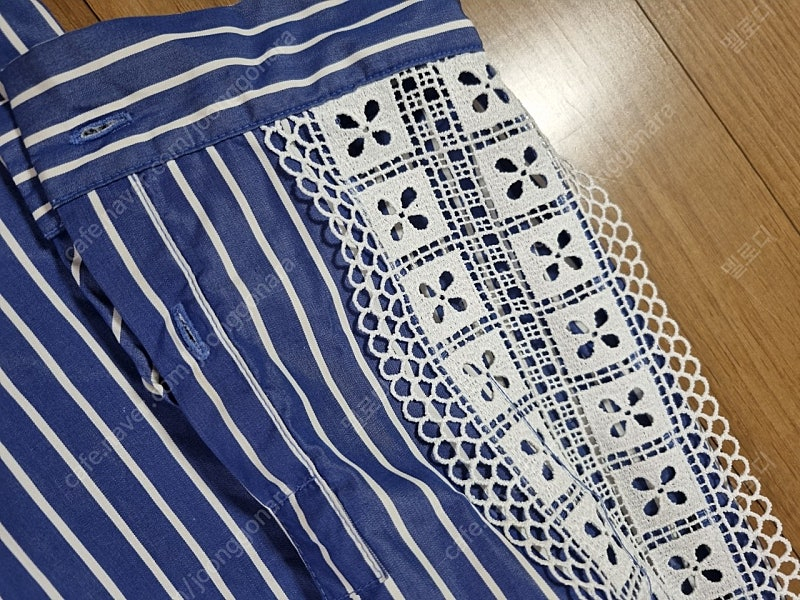 산드로 레이스블라우스 이미지