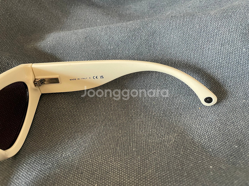 정품 샤넬 선글라스 CH 6056 새제품급 판매합니다--8