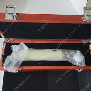 warm audio wa-251 tube condenser microphone 거의 새상품 판매합니다.