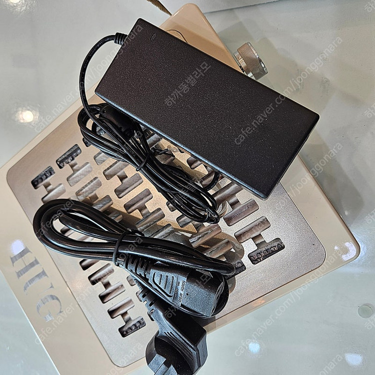 네일 허그흡진기 이미지