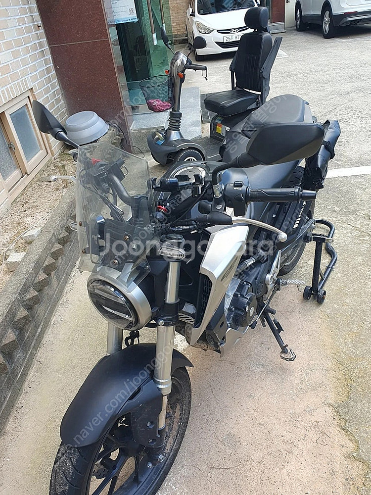 혼다cb125r--4
