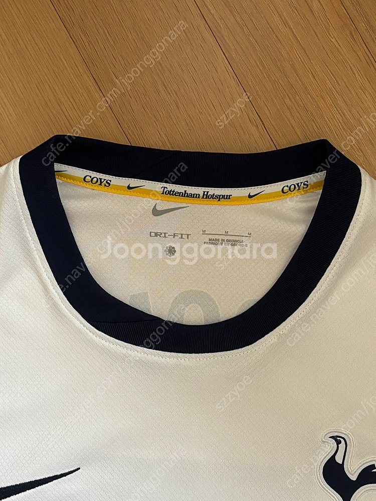 24-25 토트넘 현지 정품 손흥민 유니폼 M사이즈 + 머플러 일괄--3