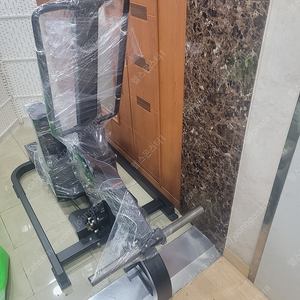 상태 좋은 렉스코 스탠딩 아웃 타이 판매합니다