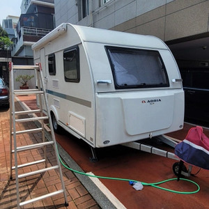 아드리아 400PS 카라반 팝니다 (2021년 출고)