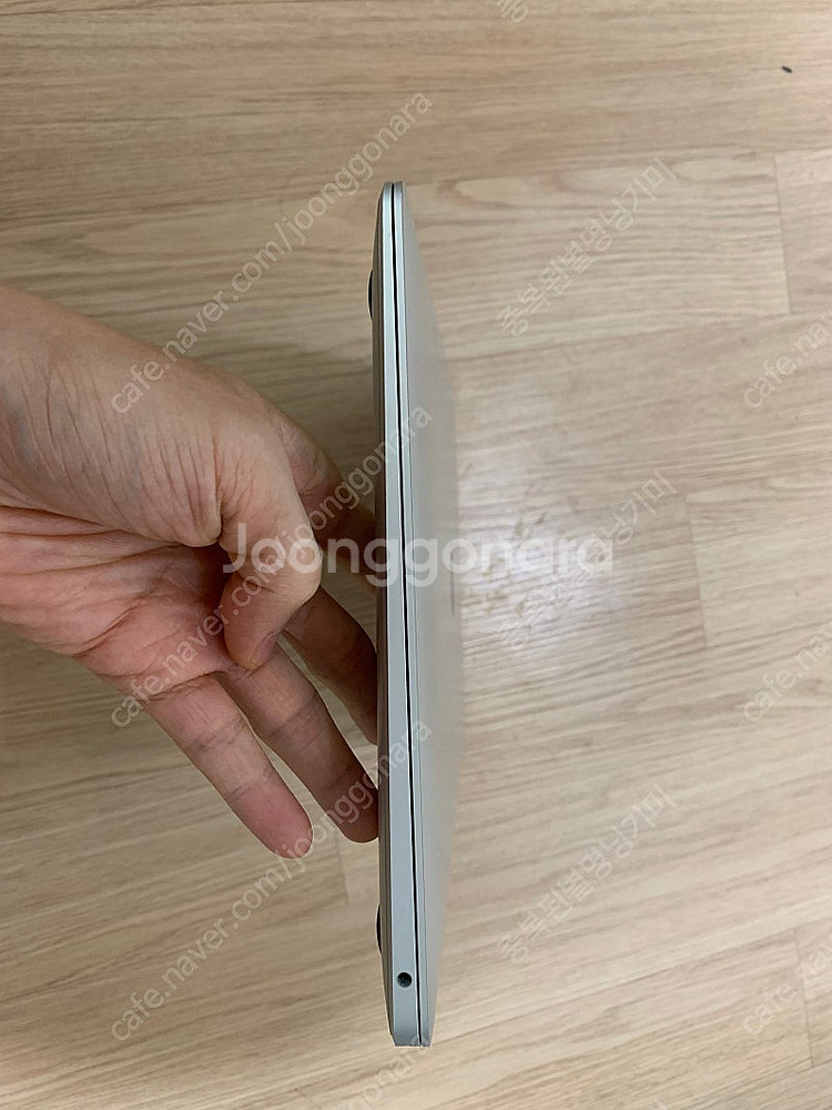 맥북에어 m1 16g 256 20년식 판매합니다--5